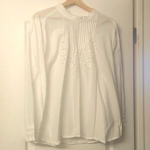 Eyelet shirt